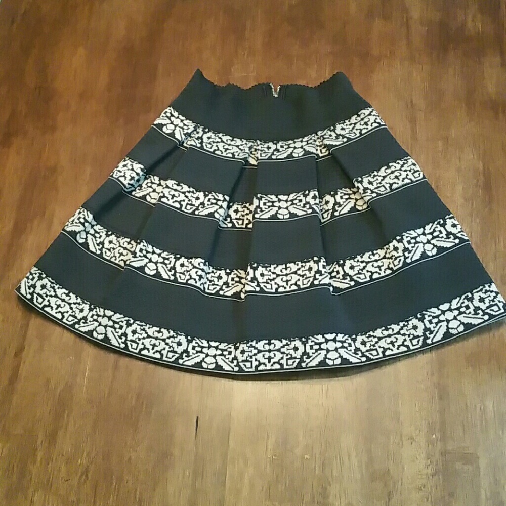 Gianni Bini skirt